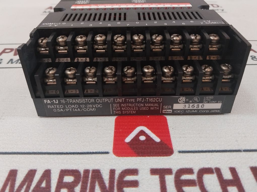 Idec Izumi Pfj-t162Cu 16-transistor Output Unit 12-28 Vdc