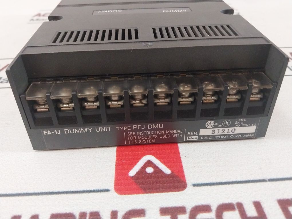 Idec Izumi Pfj-t162Cu 16-transistor Output Unit 12-28 Vdc
