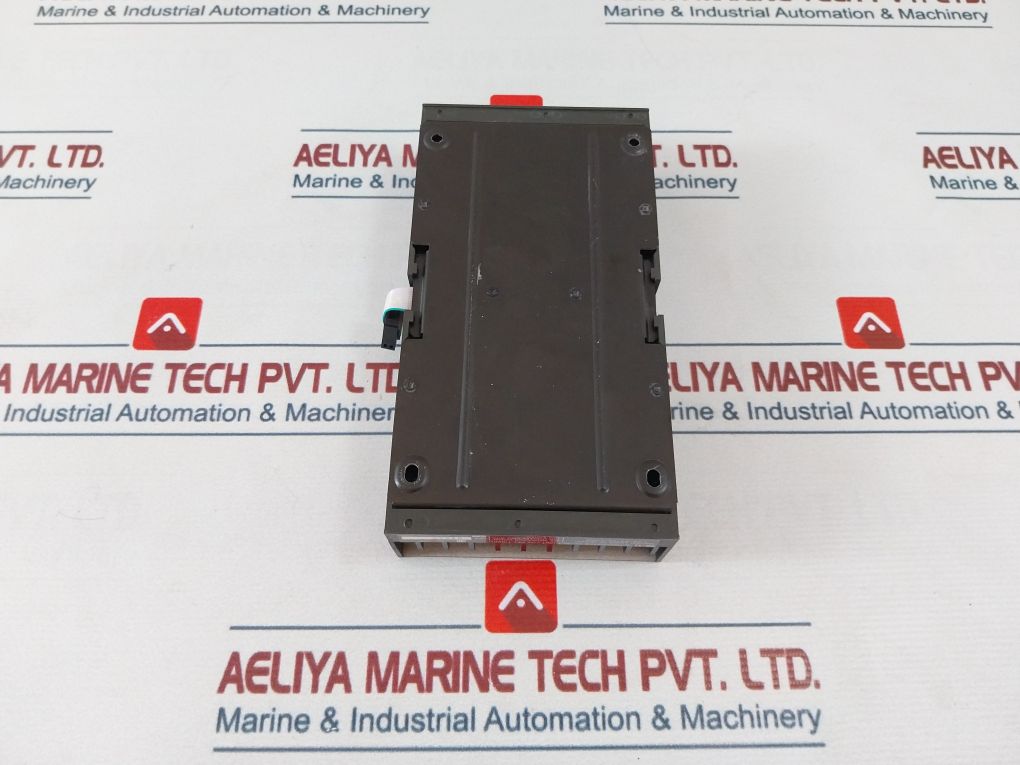 Idec Izumi Pfj-t162Cu Dc Transistor Input/Output Unit Pfj-n162U