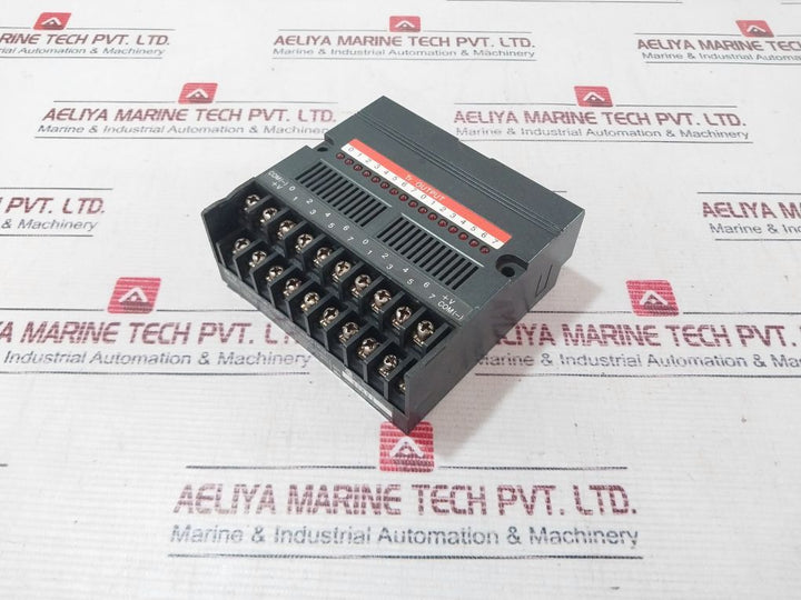 Idec Izumi Pfj-t162U 16-transistor Output Unit