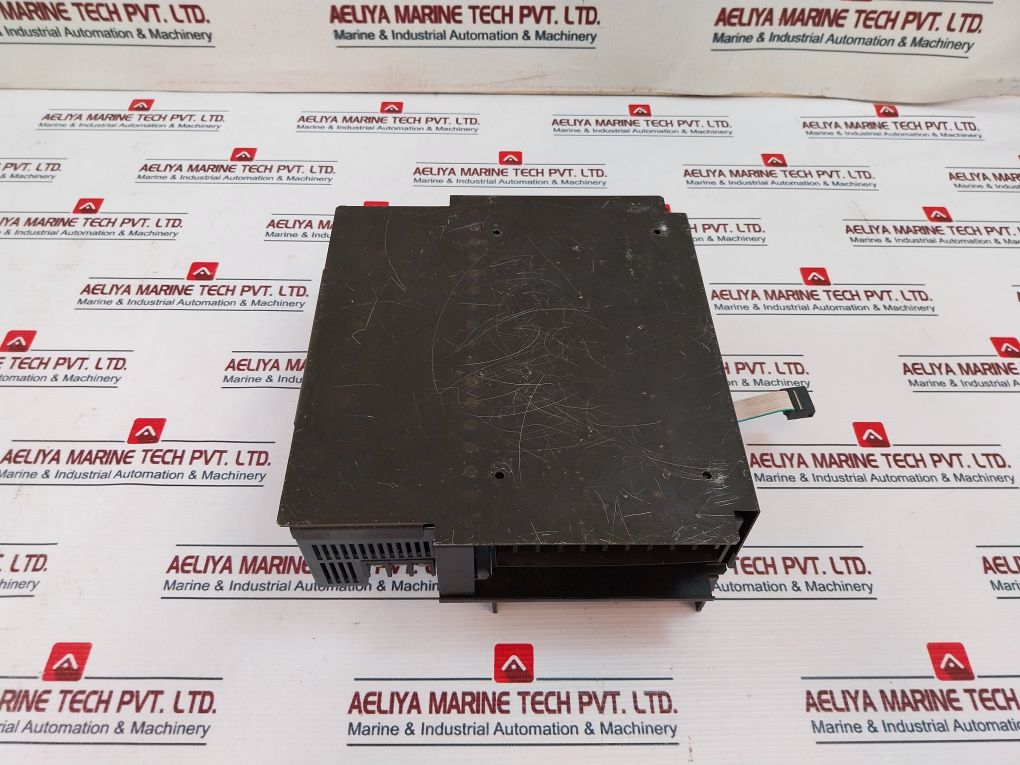 Idec Pf2J-cpu1Dceu Programmable Controller 16-transistor Output Unit 24Vdc 25W