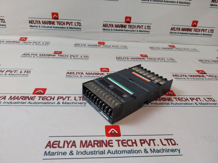 Idec Pfj-n162U 16-dc Input/8-relay Output Unit Pfj-t081U