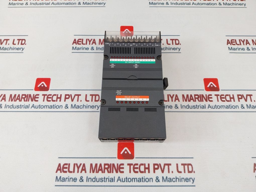 Idec Izumi Pfj-t081U Dc Relay Input/Output Unit Pfj-n162U