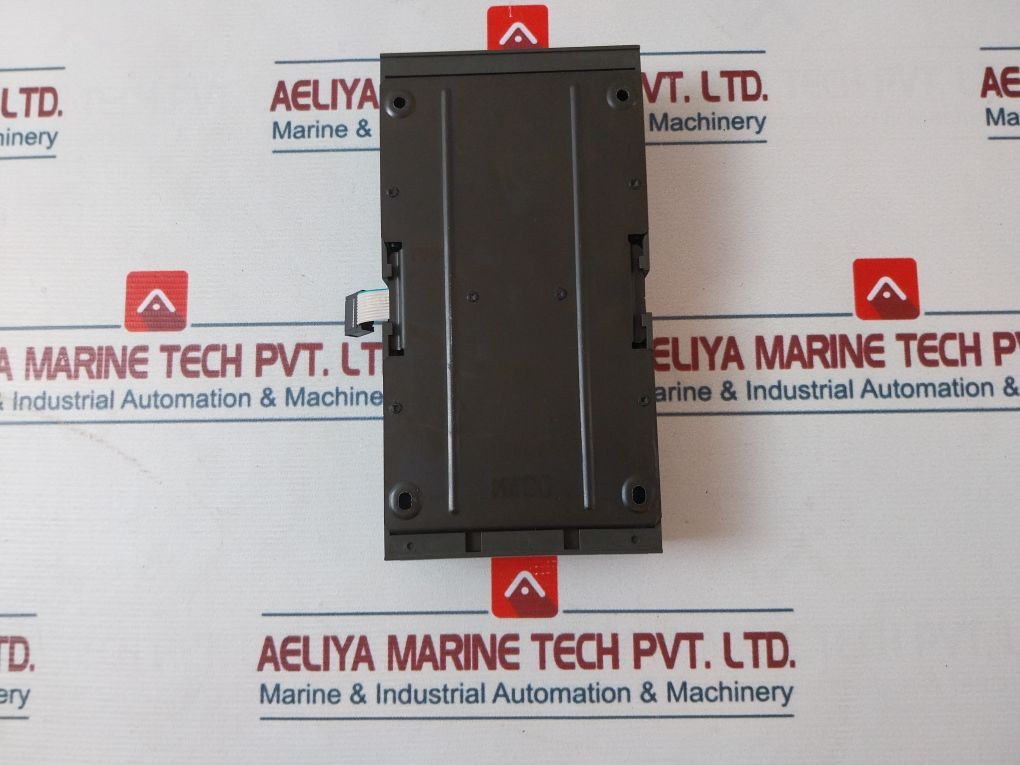 Idec Pfj-t081U 8-relay Output Unit 5A 220 Vac