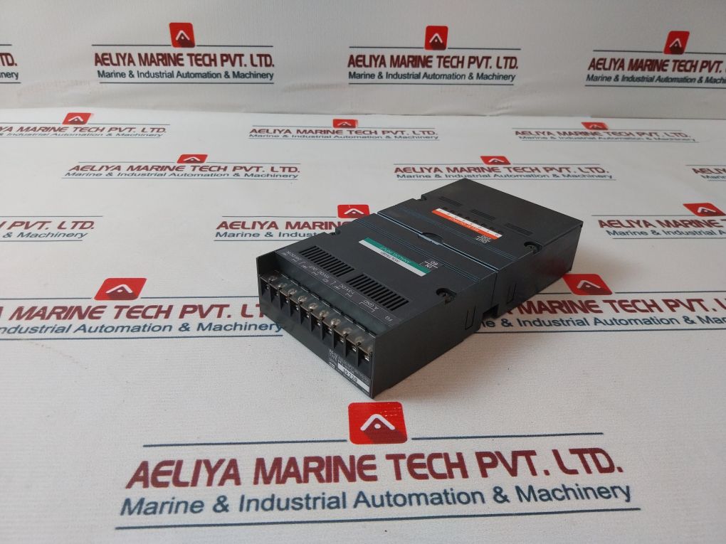 Idec Pfj-t081U 8-relay Output Unit 5A 220 Vac