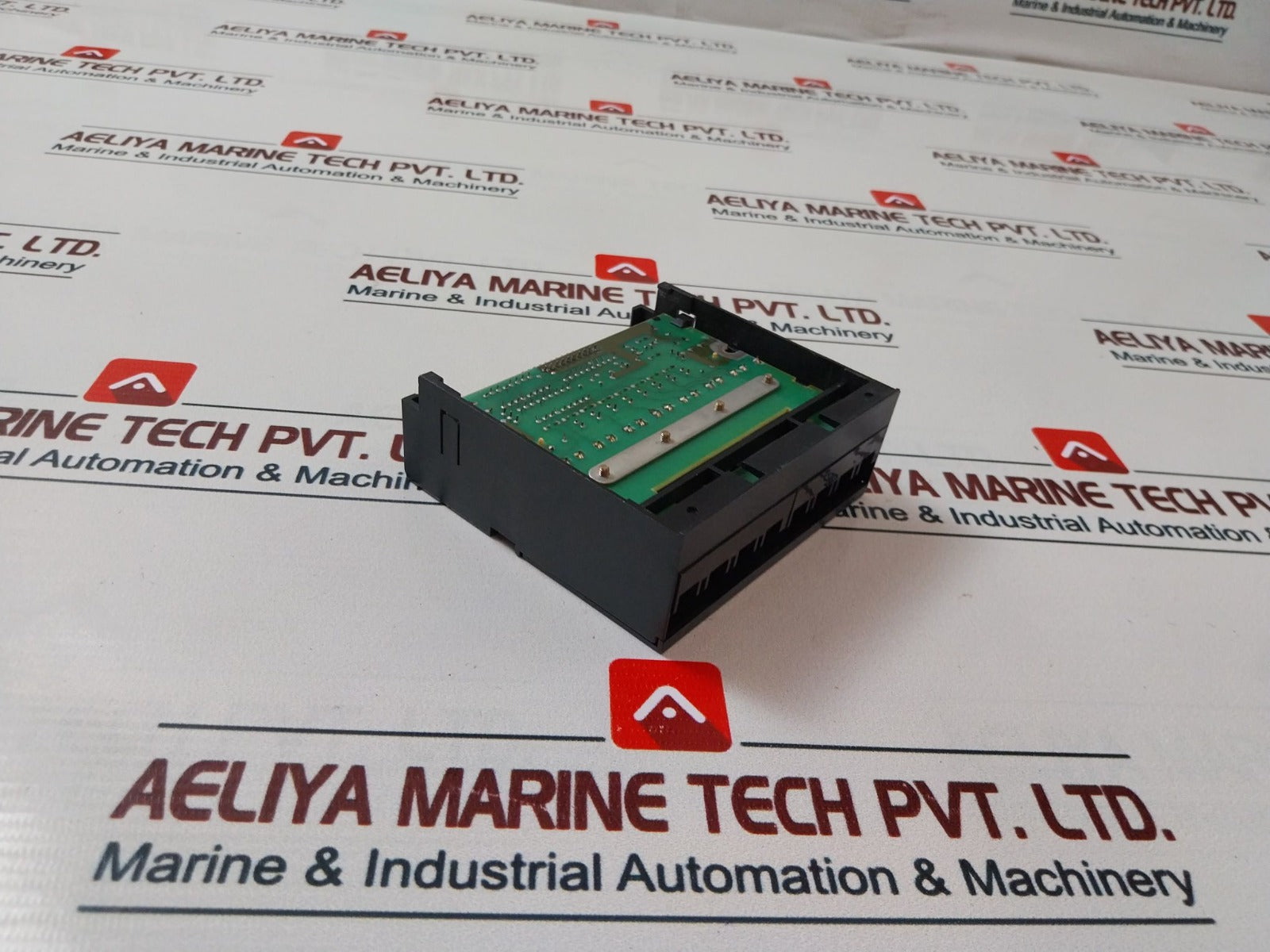 Idec Pfj-t081U Relay Output Unit