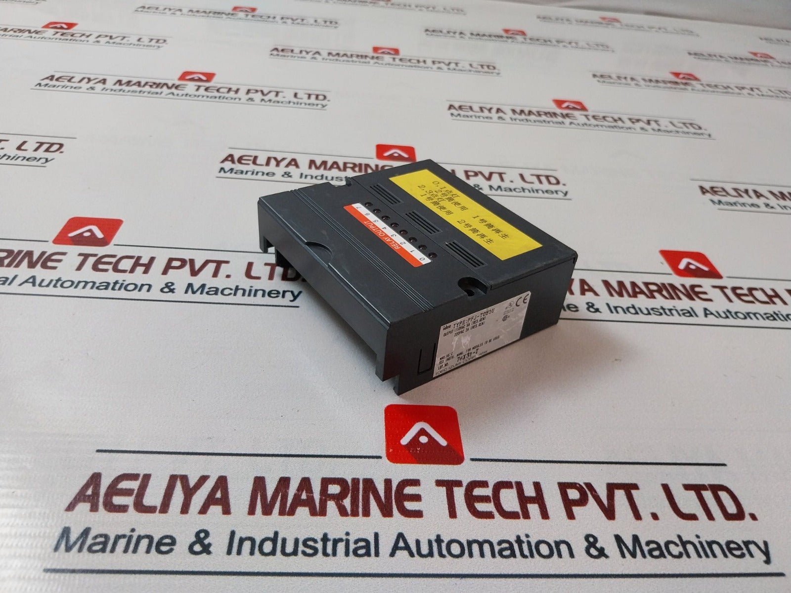 Idec Pfj-t081U Relay Output Unit