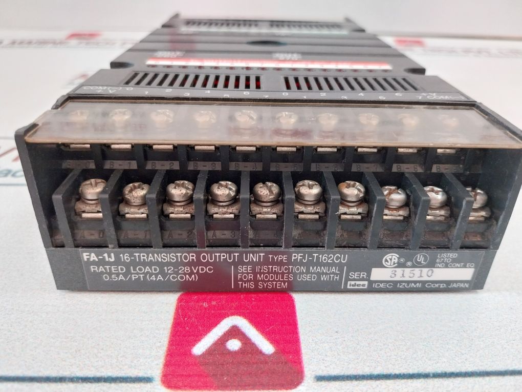 Idec Izumi Pfj-t162Cu Transistor Dc Input/Output Unit Pfj-n162U