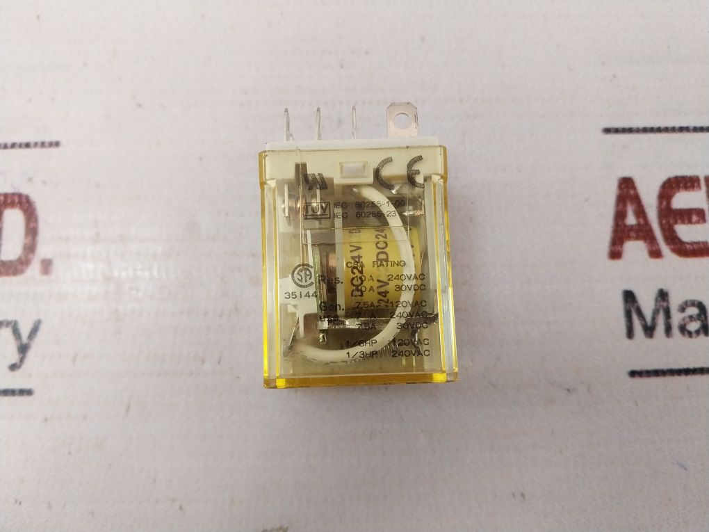 Idec Rh2B-u Relay Dc24V