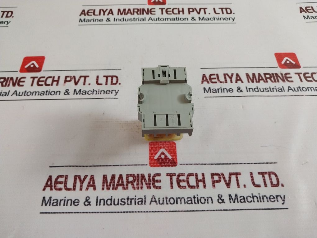 Idec Rh4B-ul Power Relay 10A 300V