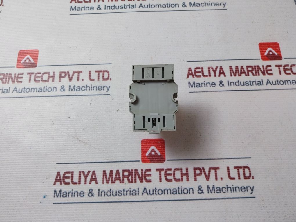 Idec Rh4B-ul Power Relay With Socket Sh4B-05U Dc24V