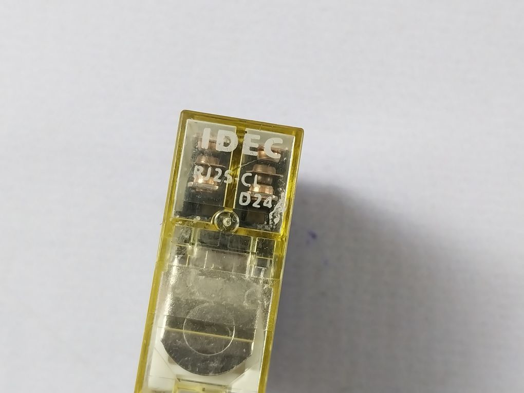 Idec Rj2S-cl-d24 Relay