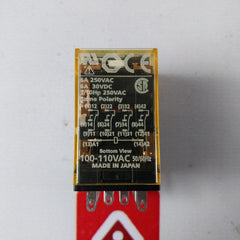 Lot Of 2X Idec Ru4S-c-a100 Relay 100-110Vac 50/60Hz