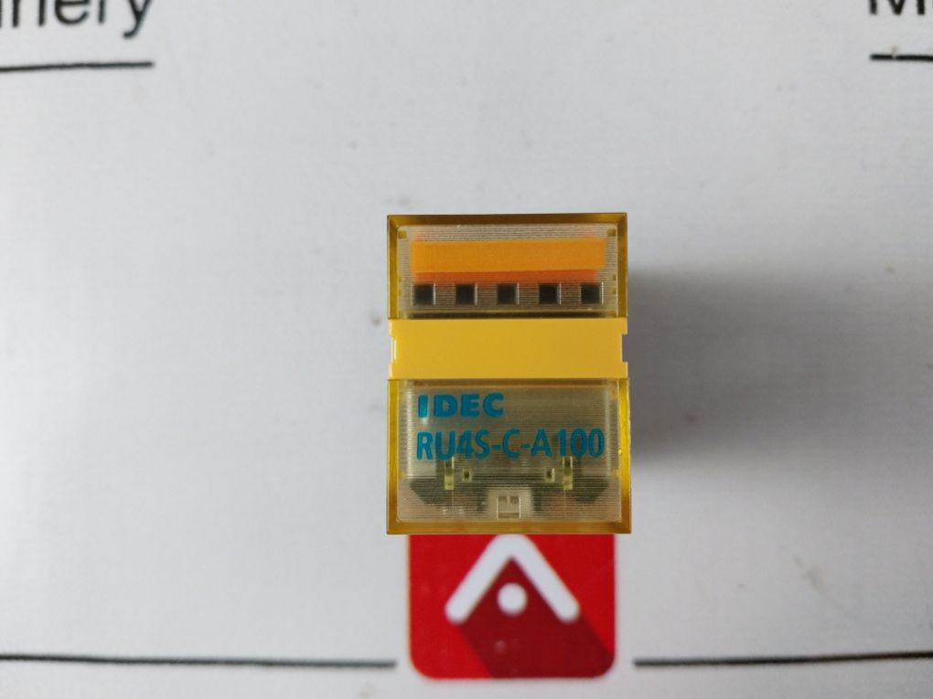 Lot Of 2X Idec Ru4S-c-a100 Relay 100-110Vac 50/60Hz