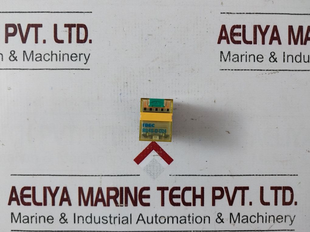 Lot Of 3X Idec Ru4S-d-d24 Relay