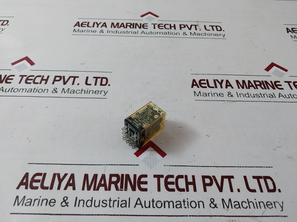 Lot Of 3X Idec Ru4S-d-d24 Relay