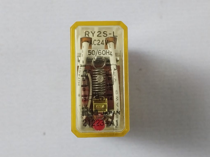 Lot Of 2X Idec Ry2S-l Relay Ac24V