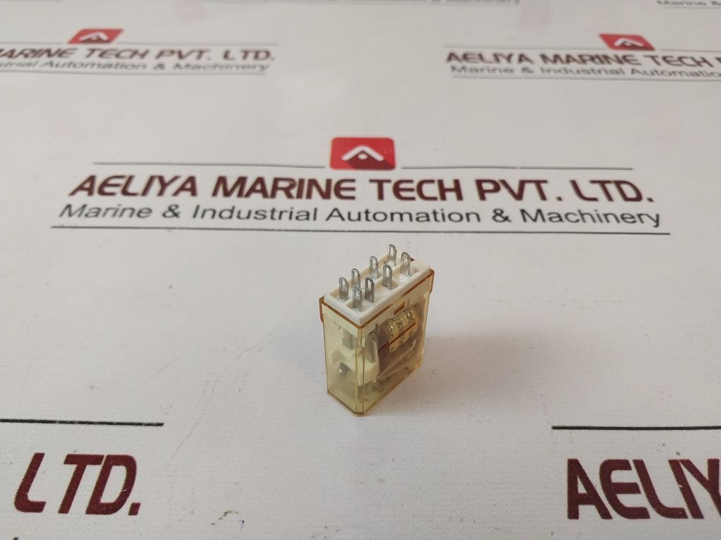 Lot Of 6X Idec Ry2S-l Relay