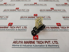 Idec Ry2S-ul Relay With Base 15A 120Vac