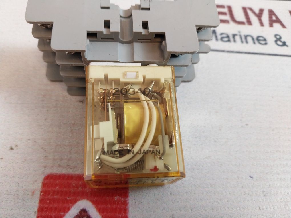Idec Ry4S-ld Relay With Socket Sy4S-05U