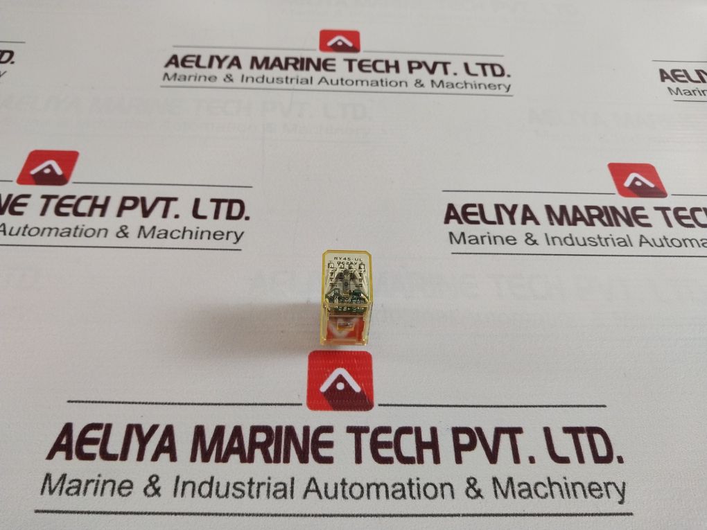 Lot Of 10X Idec Ry4S-ul Relay