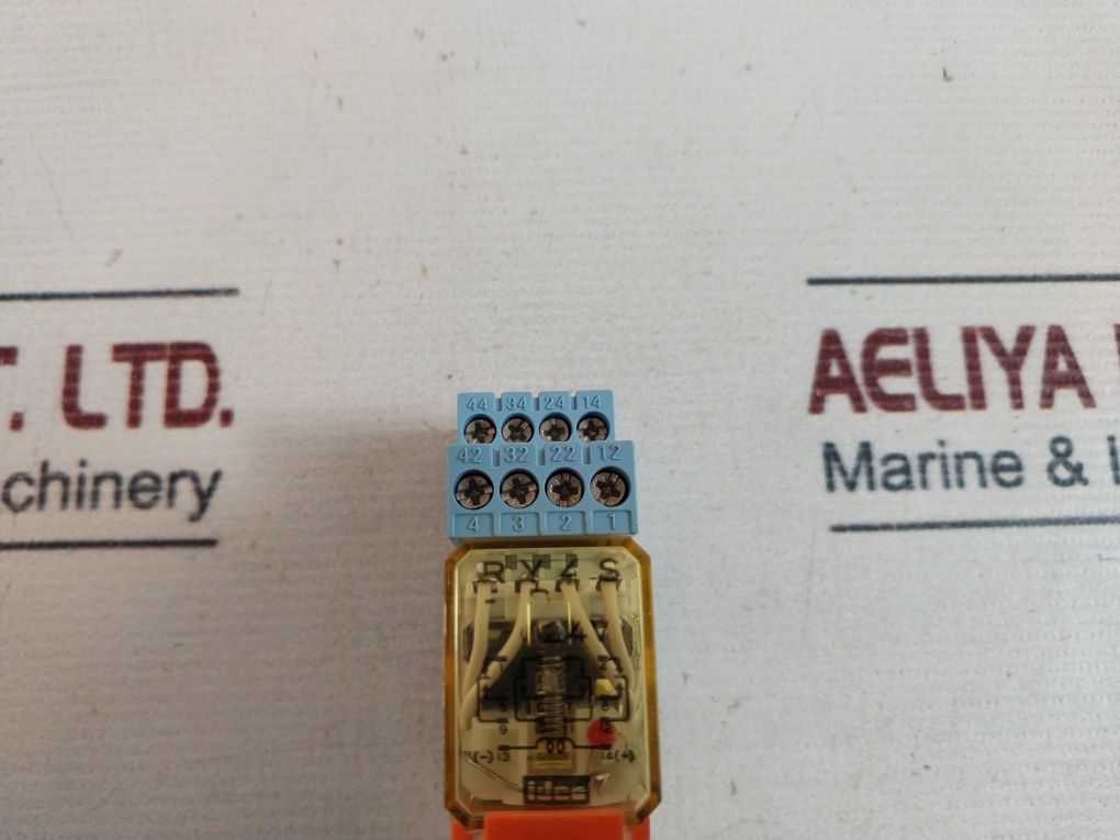 Idec Ry4S Relay With Socket