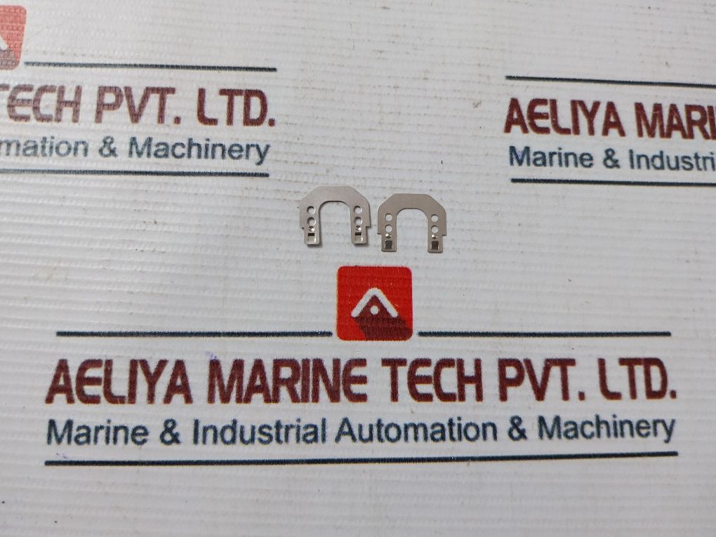 Idec Sh4B-05C Relay Socket