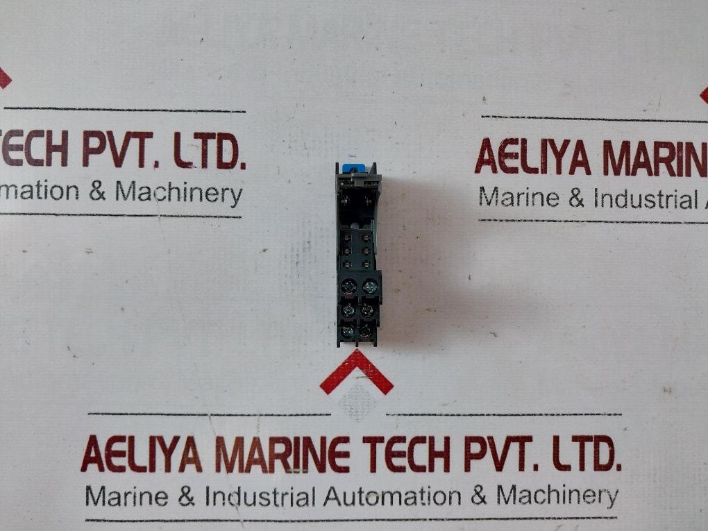 Lot Of 6X Idec Sj2S-07L Relay Base Socket
