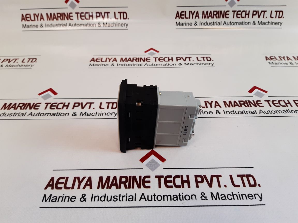 Idec Sld48 Square LightLamp Free Shipping By Express