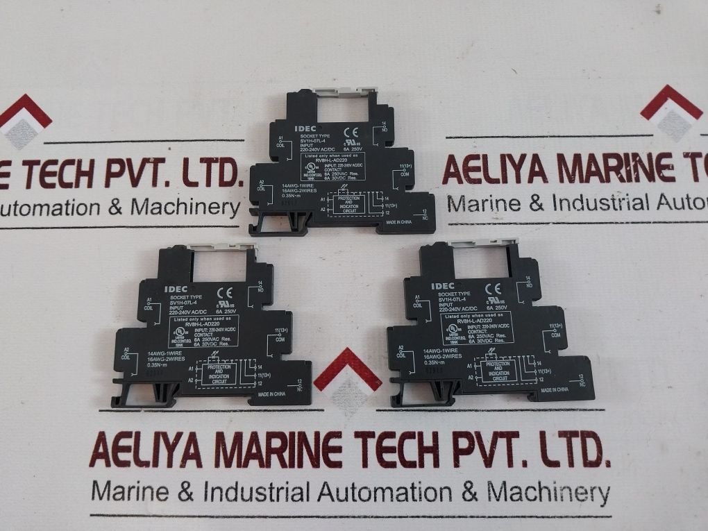 Lot Of 3X Idec Rv8H-l-ad220 Relay