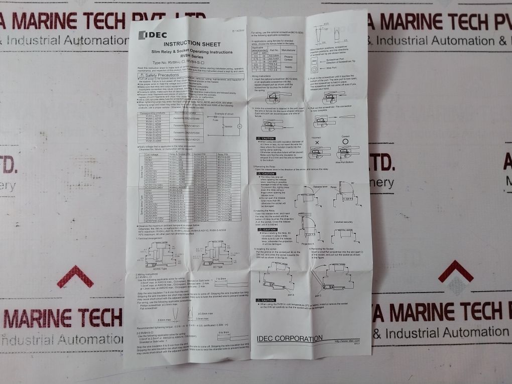 Idec Sv1H-07Ls-1 Relay/Socket