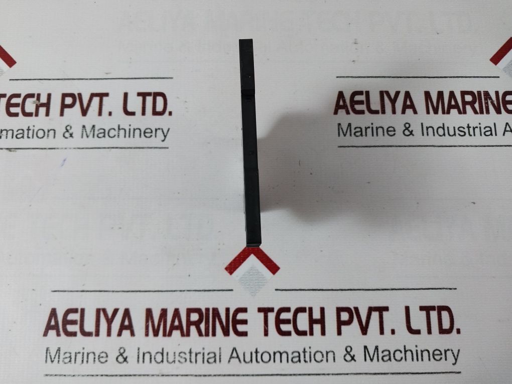 Idec Sv1H-07Ls-1 Relay/Socket