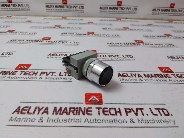 Idec Tw-c10 Push Button Switch