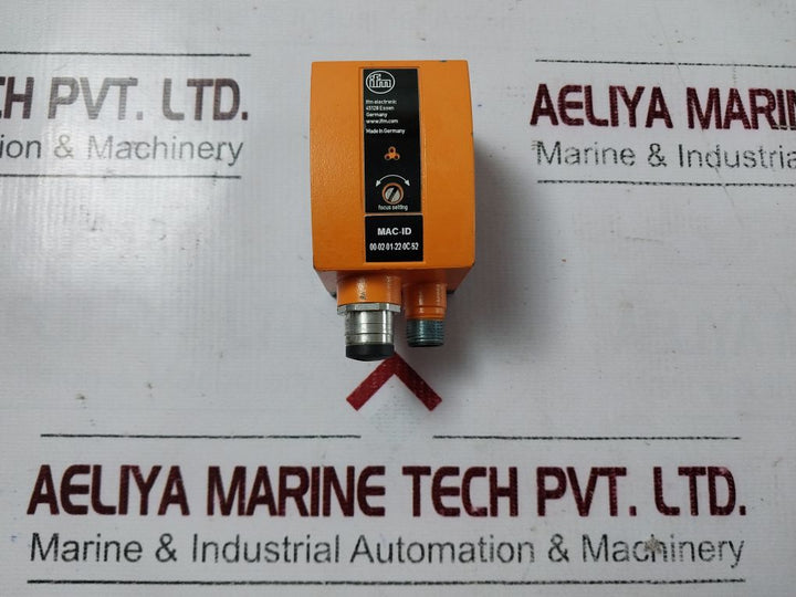 Ifm Electronic 02D222