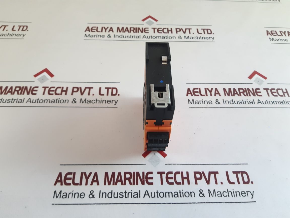 Ifm Electronic Sr0150 Control Monitor For Flow Sensor Vs3000