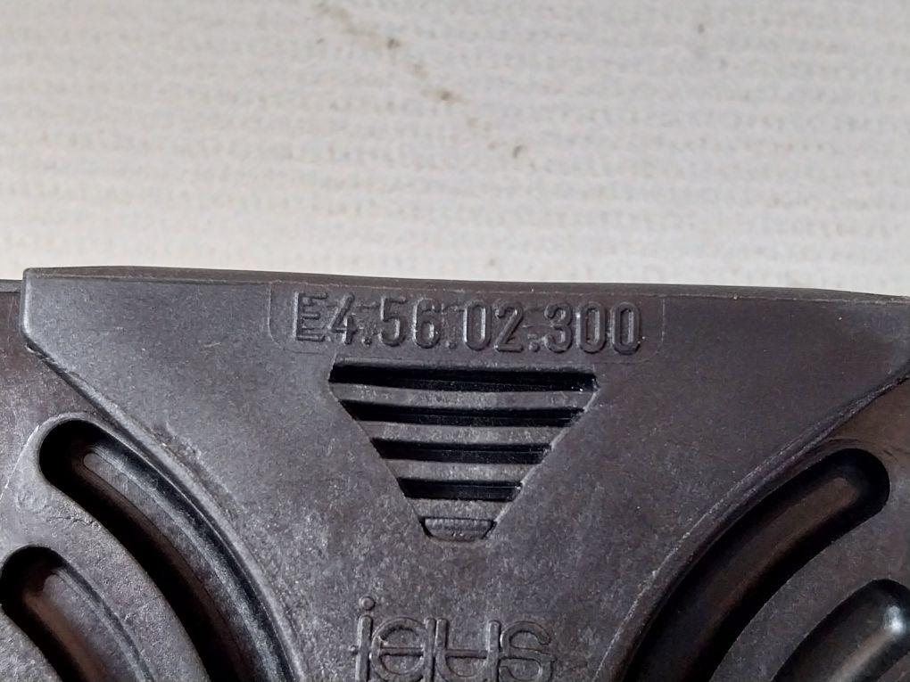 Lot Of 5X Igus E4.56.02.300 Inner Side Link Separator 42.H.2