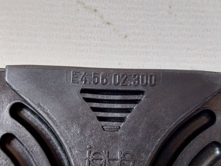 Lot Of 5X Igus E4.56.02.300 Inner Side Link Separator 42.H.2