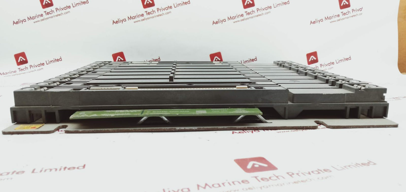 Siemens simatic s7 6es7400-1ja01-0aa0 rack ur2