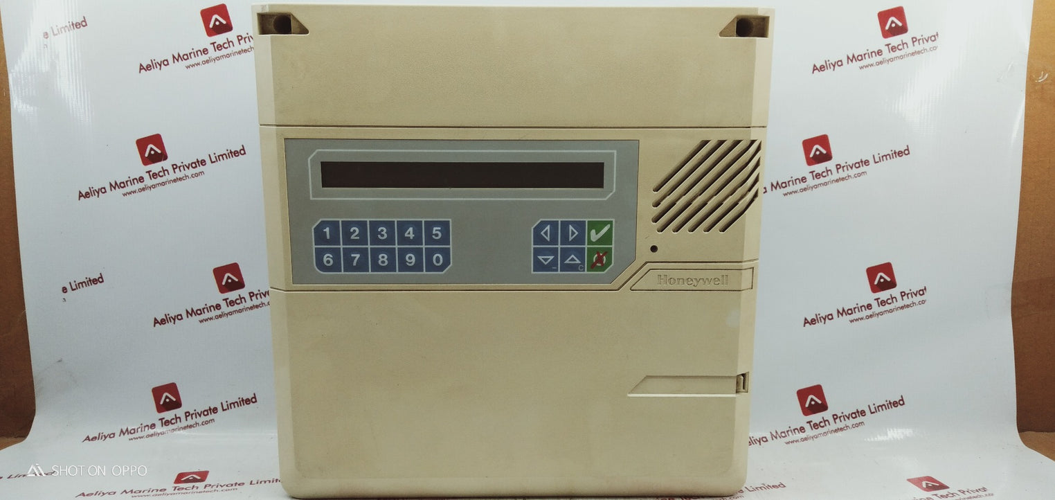 Honeywell excel 24vdc telecom controller