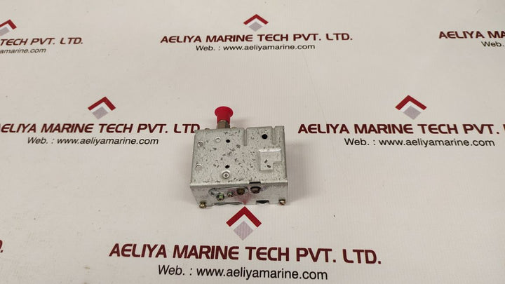 Danfoss 060-112066 low pressure control switch kp2