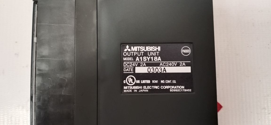 Mitsubishi a1sy18a output unit