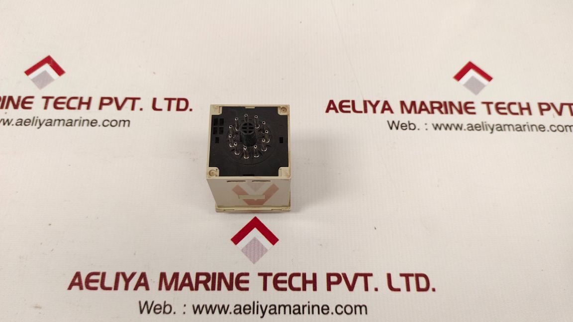 Omron h3cr-a-315 timer h3cr new
