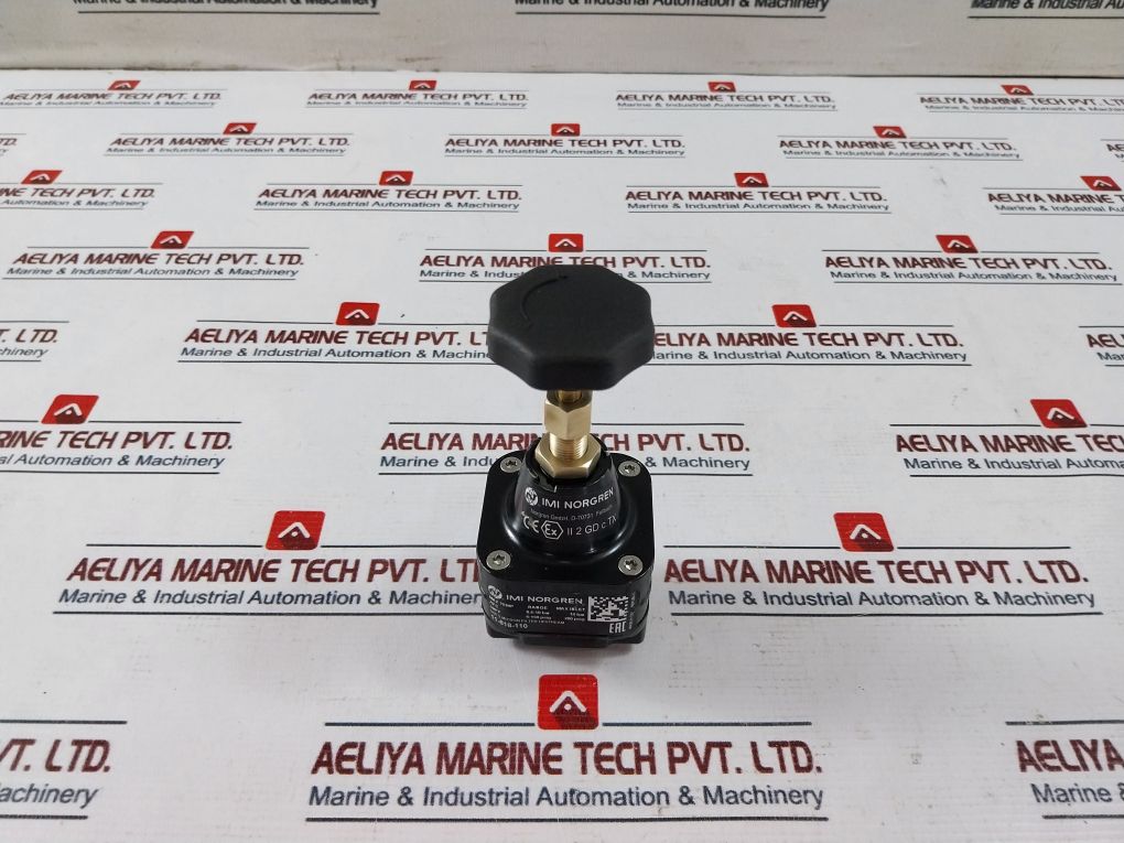 Imi Norgren 11-818-110 Pressure Regulator 14 Bar 200 Psig

