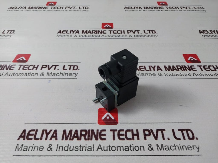 Imi Norgren V04X486L-q111A Direct Solenoid Actuated Poppet Valves 240V 50/60Hz