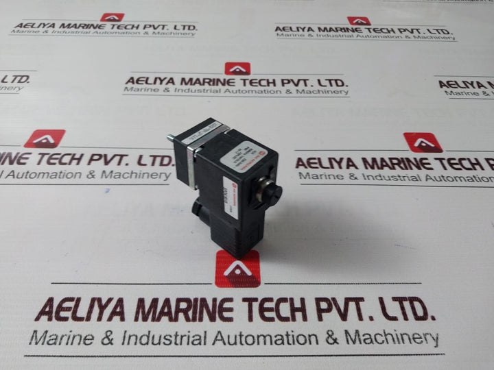 Imi Norgren V04X486L-q111A Direct Solenoid Actuated Poppet Valves 240V 50/60Hz
