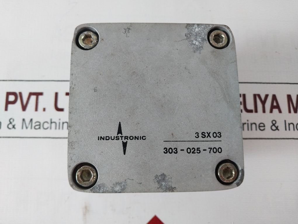 Industronic 3 Sx03 303-025-700