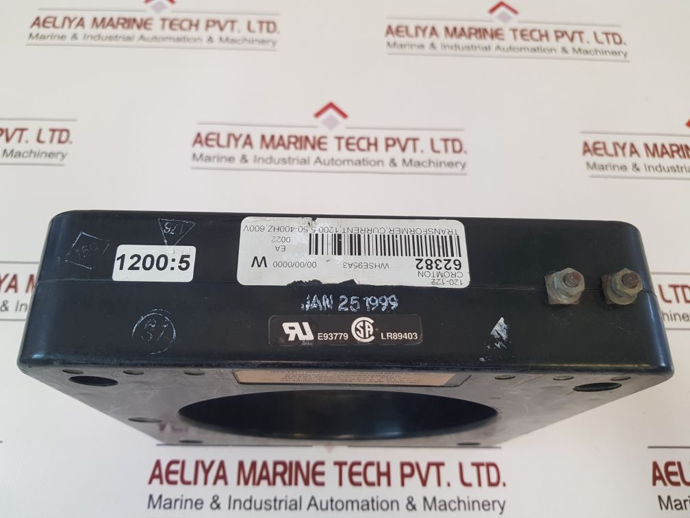 Instrument Transformers 120-122 Current Transformer