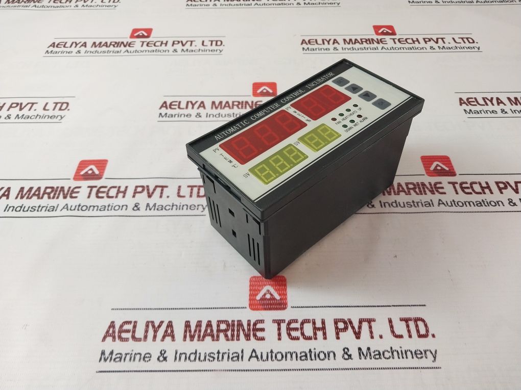 Intelligent Instruments Xm-18 Four Display Automatic Incubator Controller