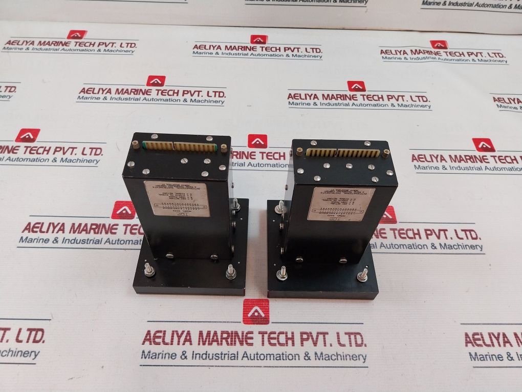 International Instruments 9003 0-1000 Rpm Meter 28V 