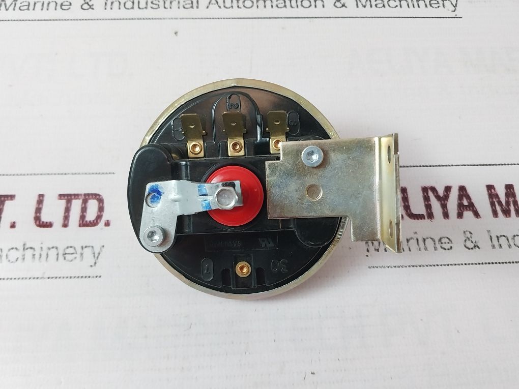 Invensys 9N069 Pressure Switch 738-719-5, 125 Vac 3 Amp